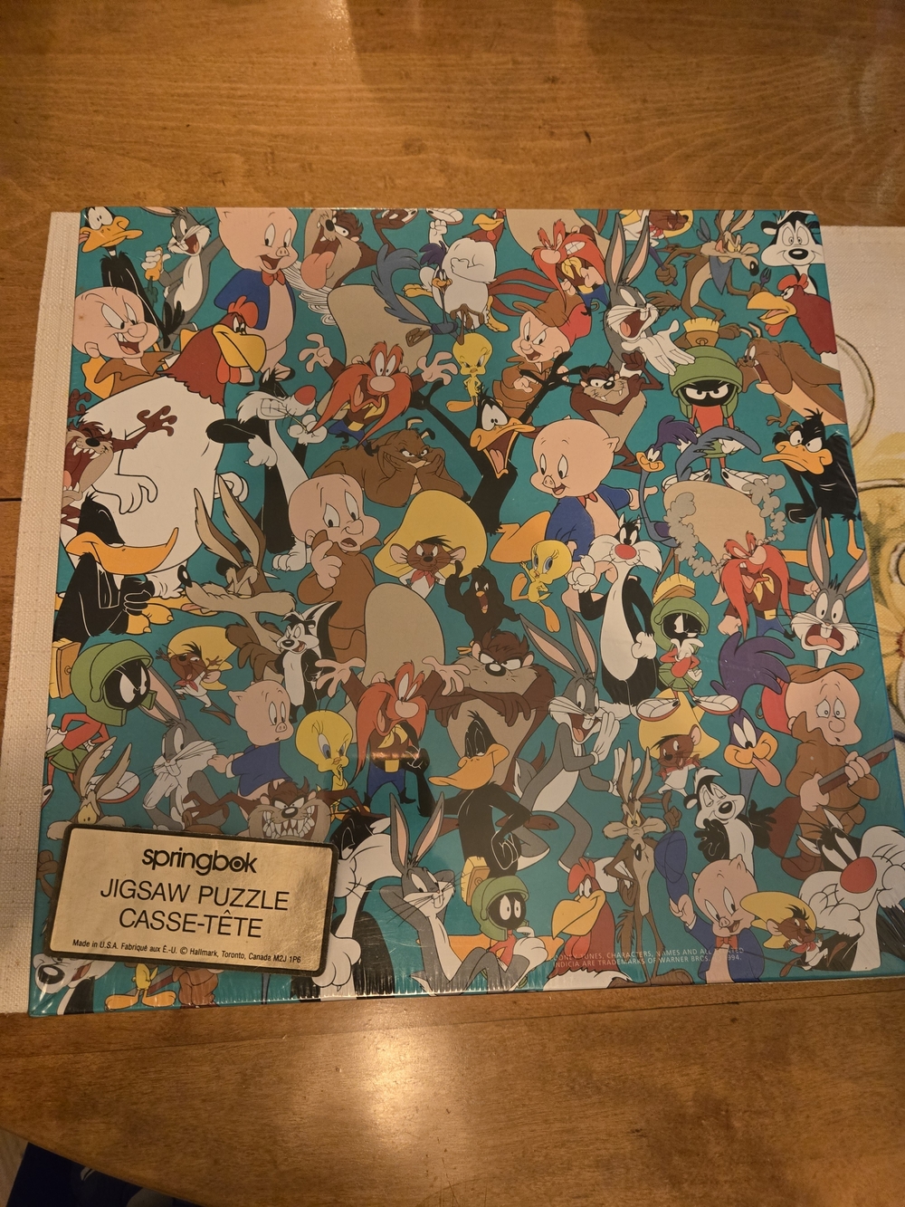 🔥RARE VINTAGE SEALED LOONEY TUNES COLLECTIBLE!